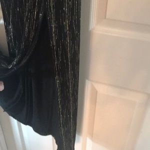 This Black & Gold women’s formal dress only worn 2